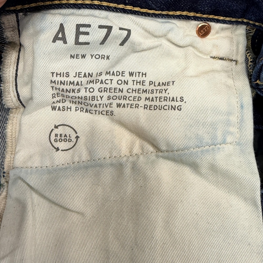 AE77 Classic‎ Selvedge Jeans Mens 27x30 Blue Medium Wash Straight Stretch Denim - Picture 15 of 16